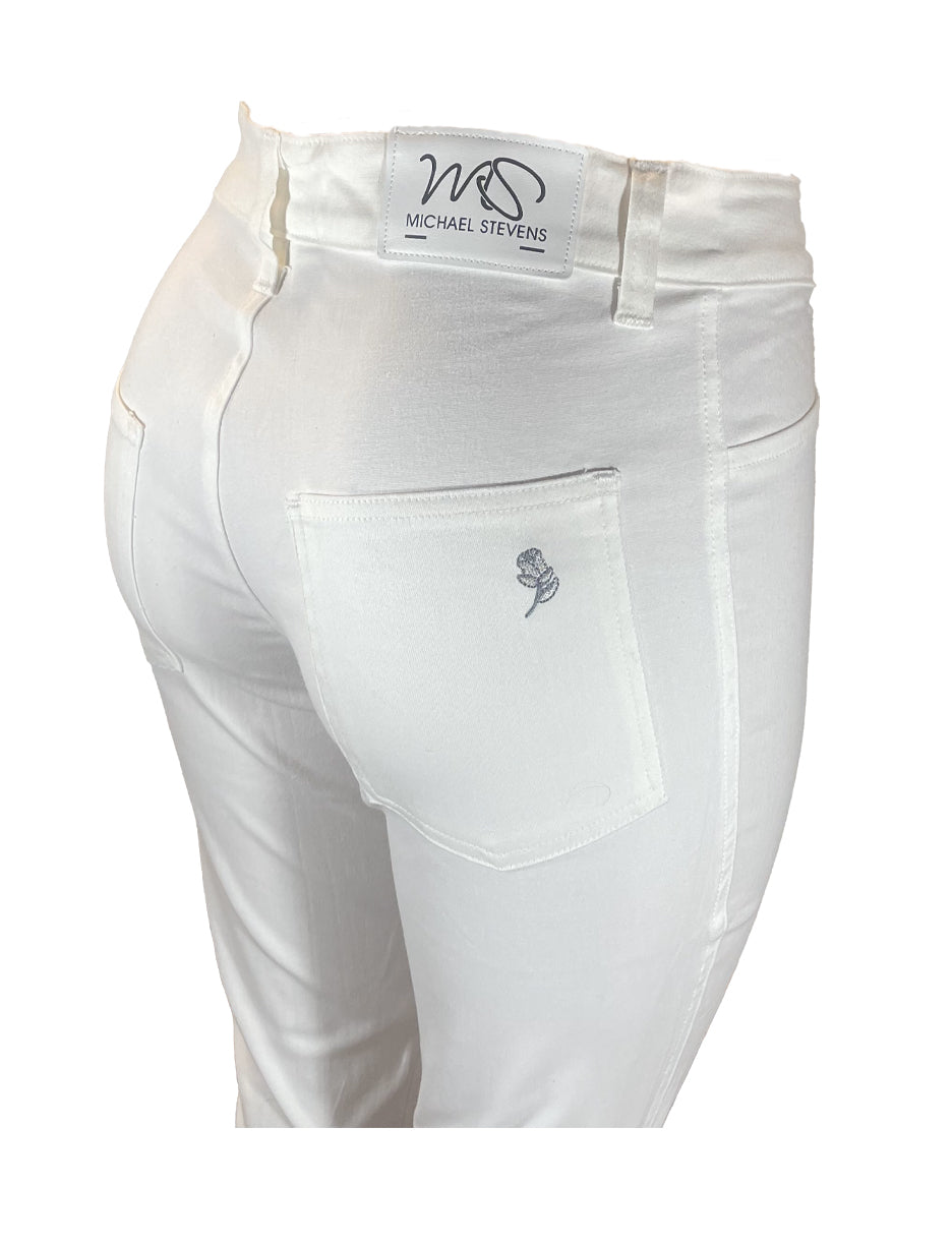 Capri pants
